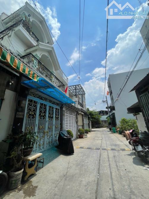 BÁN NHÀ HXH 6M ĐƯỜNG SỐ 9 BHH 66M2 4.6 TỶ - 4
