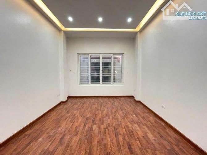 🌹🌹LÕI HAI BÀ TRƯNG 💥SÁT CÔNG VIÊN LÊ NIN-6 TẦNG THANH MÁY-20M RA PHỐ NGUYỄN ĐÌNH CHIỂU - 4