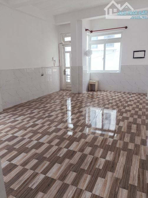 Bán Nhà Phố Phường 2 Đà Lạt SRXD - Chỉ Với 3 Tỷ 4 - 4