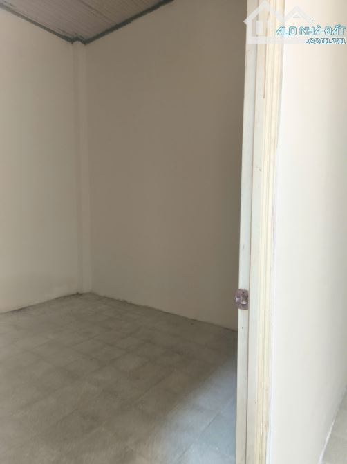 NHÀ CẤP 4 KIÊN CỐ, 150M2, HXH, GẦN ĐƯỜNG VÀNH ĐAI 3, CHỈ 4.X TỶ TL - 4