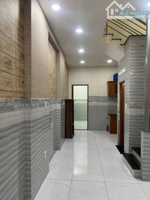 CHỈ 4 TỶ HƠN - 48M2  - NGAY MÃ LÒ - LÊ VĂN QUỚI - BÌNH TÂN - NHÀ MỚI KENG - 2 TẦNG BTCT - 4
