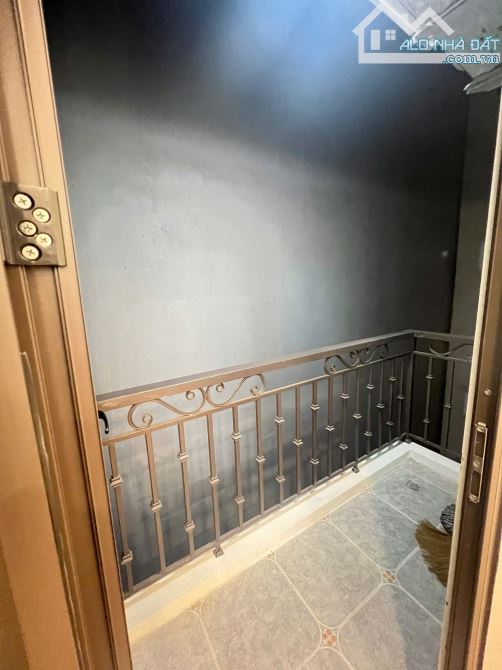 Cho Thuê CCMN Ngõ 137 Đình Thôn Nam Từ Liêm 30m2 Studio Cửa Sổ Ban Công Thang Máy 16 Phòng - 4