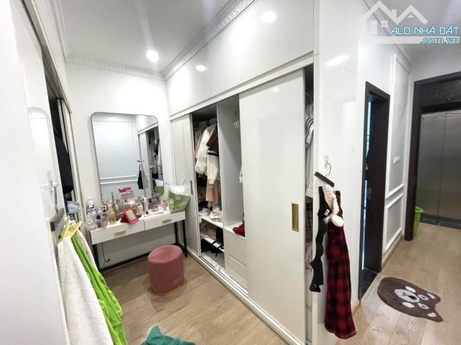 BÁN NHÀ PHÂN LÔ TRẦN ĐẠI NGHĨA – 6 TẦNG THANG MÁY – Ô TÔ ĐỖ CỬA – GIÁ 13 TỶ - 4