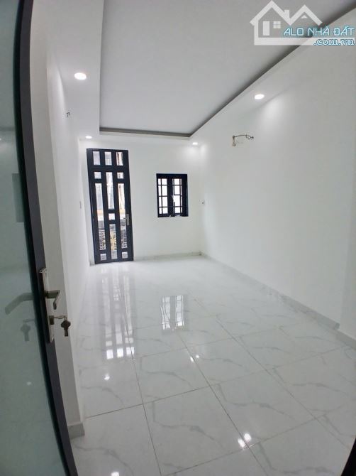 BÁN NHÀ HẺM XE TẢI THÔNG – XE HƠI ĐỖ TẬN NHÀ – VĂN THÂN -  QUẬN 6 - 4
