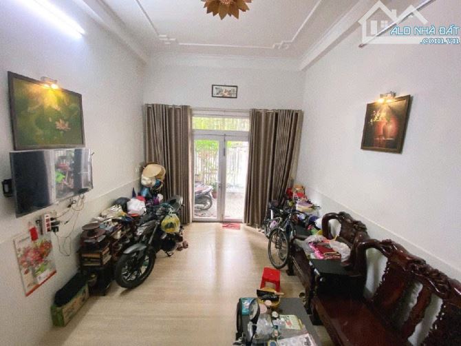 Lý Chính Thắng, Phường Võ Thị Sáu, Quận 3, 5 tầng, 60m2 (4x15), Hẻm xe hơi, Giá: 15,8 tỷ - 5