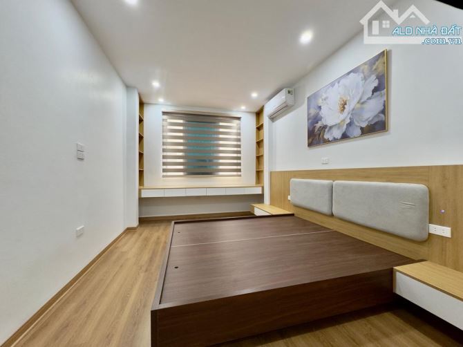 NHÀ PHÂN LÔ 2 THOÁNG 18 TỶ 55m 5TẦNG MT 4.5m VỈA HÈ Ô TÔ TRÁNH KINH DOANH XUÂN LA TÂY HỒ - 5