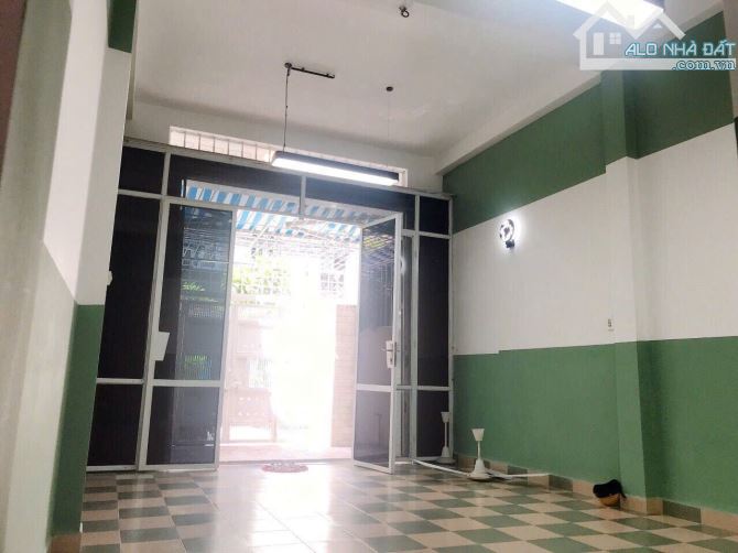 CHO THUÊ NHÀ HẺM Ô TÔ ĐINH TIÊN HOÀNG, 64M2, NGANG 4,2M, GIÁ 13TR/ THÁNG - 5