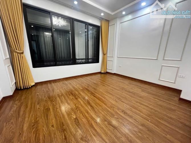BÁN NHÀ TRẦN THÁI TÔNG GẦN PHỐ FULL NỘI THẤT GIÁ TỐT - 5
