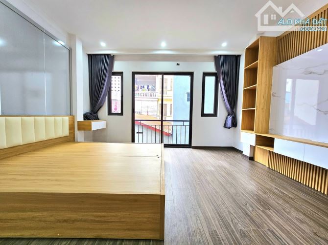 NGÔI NHÀ (ĐANG HOT NHẤT LÚC NÀY)GẦN CV HÒA BÌNH NHÀ,33,4m²/5 tầng/4,4m mt,thang máy xịn sò - 5