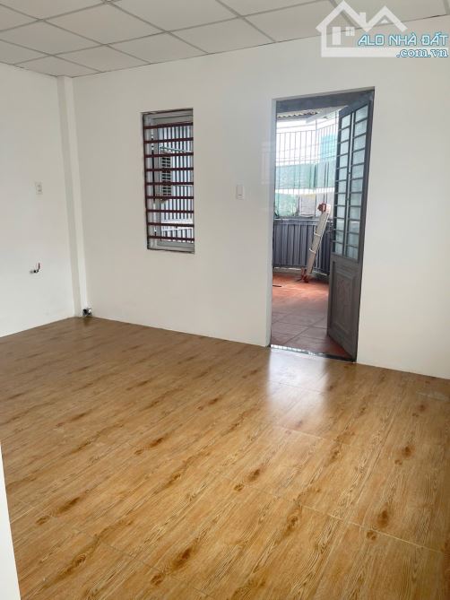 NHÀ 4 TẦNG KIÊN CỐ 2 MẶT THOÁNG DIỆN TÍCH ĐẤT 80M2 KIỆT XE TĂNG 7M TRUNG TÂM TP NHỈNH 6TỶ - 5