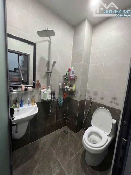 MTKD gần nhà Văn Hóa Thiếu Nhi GV 5x15, trệt,4 lầu vỉa hè sach đẹp chỉ 8,9tỷ - 5