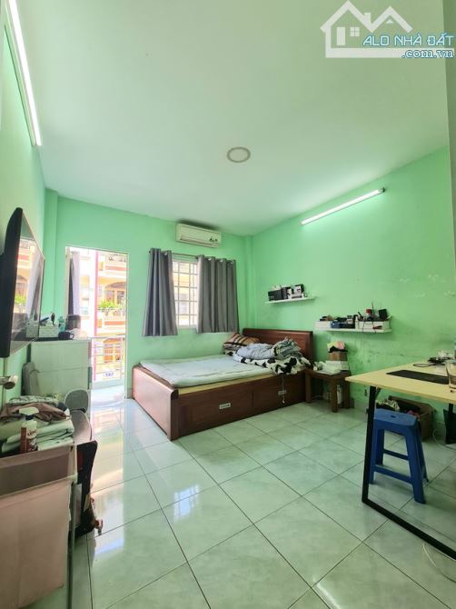 Bán nhà ngay khu cao thắng nối dài, quận 10. Nhà đẹp hẻm oto tránh nhau. Vị trí tuyệt vời - 5