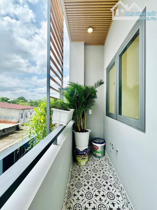 Cần bán nhà đường Hồ Bá Kiện, phường 15, quận 10 giá 3 tỷ 250/ 40m2, sổ sẵn hẻm thông - 5