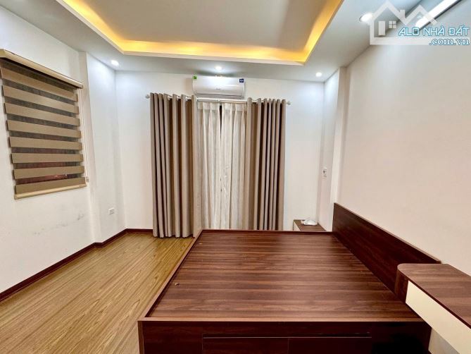 🔥🔥NHÀ ĐẸP PHỐ MINH KHAI- HAI BÀ TRƯNG- 5T- MT: 4.5m - 5