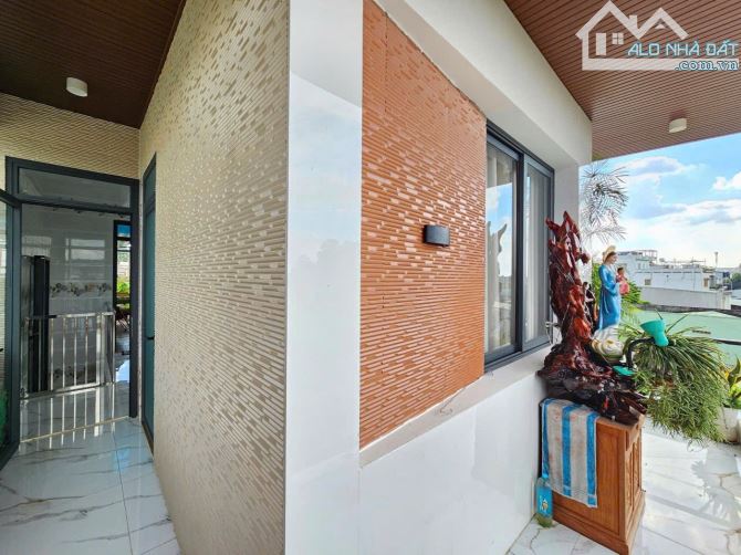 Bán nhà 1 trệt 3 lầu sổ riêng thổ cư p. Tân Biên - 5