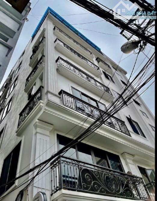 37.9 Tỷ/8 tầng/100 M2/ 7.6 Mt/ Cầu Giấy/ Ngõ 4m - 5