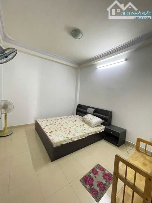 BÁN NHÀ 5 TẦNG - HẺM RỘNG 8M - Ô TÔ ĐẾN TẬN CỬA - P.HÒA THẠNH, Q.TÂN PHÚ - 5
