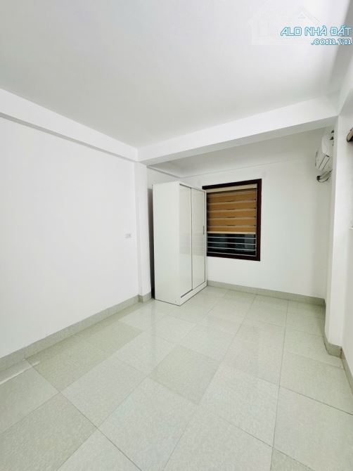 Phân lô Chùa Láng Đống Đa 1 bước ra oto tránh dân xây full công năng quá hiếm - 5