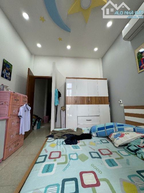 Bán nhà mới đẹp - 4 tầng hẻm ô tô 1 trục Lê Văn Quới – 5PN, 43m2 – chỉ nhỉnh 5 tỷ - 5