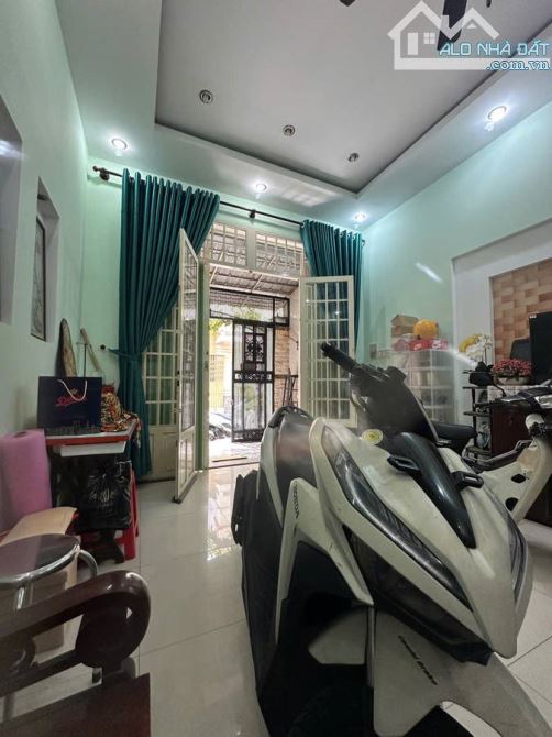 💥💥 HẺM XE TẢI QUAY ĐẦU - NGAY TRUNG TÂM QUẬN 11 - GẦN VÒNG XOAY CÂY GÕ - 4 TẦNG ĐÚC – GI - 5