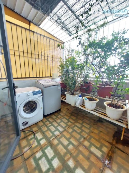BÁN GẤP NHÀ MỚI XÂY.SHR.DT: 62 M2 4 TẦNG. CHỈ 7.45 TỶ. Đ HUỲNH TẤN PHÁT. KẾ PMH. QUẬN 7 - 5
