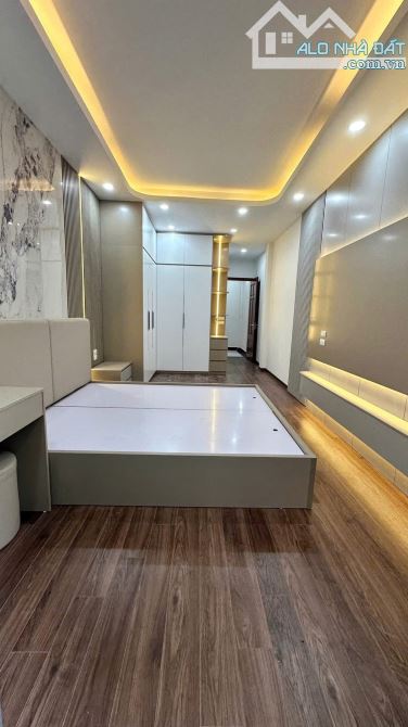 Bán nhà riêng tại Nguyễn Chính, Tân Mai, Hoàng Mai, Hà Nội, giá 7,4 tỷ, 36m². - 5