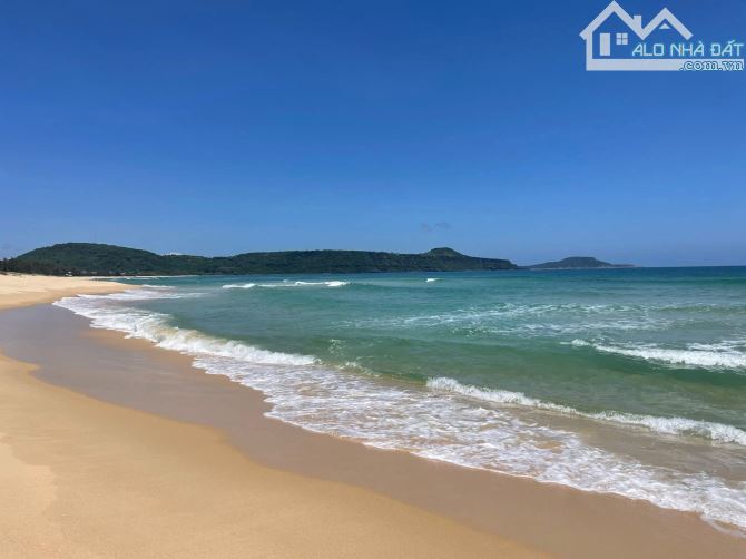 Bán đất 2 mặt tiền có nhà c4 nhỏ xinh ngay chợ Phước Hải, dt 200m2,có 110 thổ cư, giá 3tỹ - 5