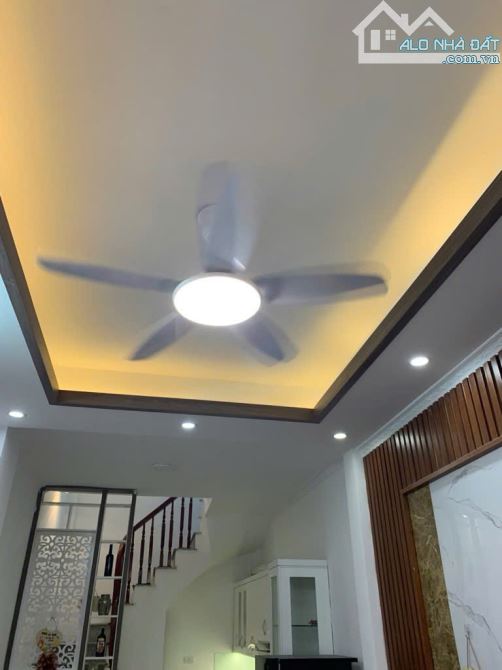 🏠 CƠ HỘI CỰC HIẾM - NHÀ 32M2 CỔ NHUẾ NHỈNH 5.5 TỶ - SỔ ĐỎ CHÍNH CHỦ - 5