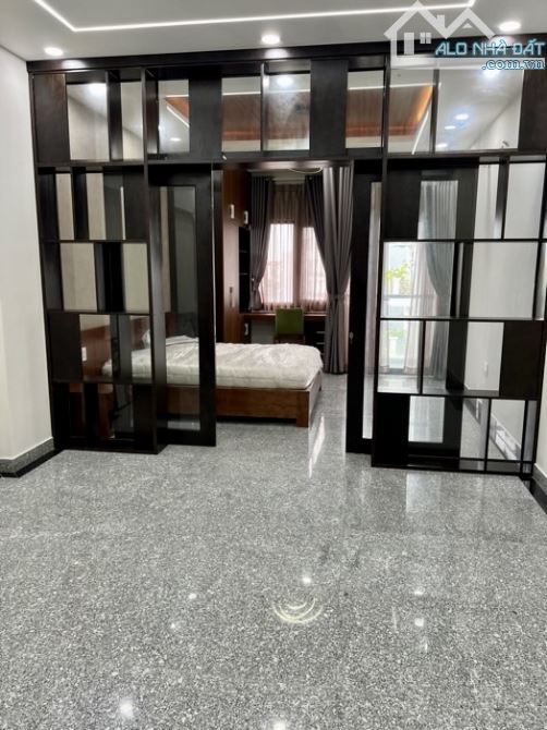 Chỉ 8,1 Tỷ - nhà Đẹp 6 Tầng, Full Nội Thất, HXH Thông, khu Phân Lô chợ An Nhơn - 5