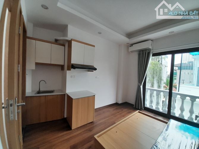 Bán gấp!!! Chính chủ nhờ bán 6 tầng phố khương hạ thang máy nhỉnh 10 tỷ. - 5