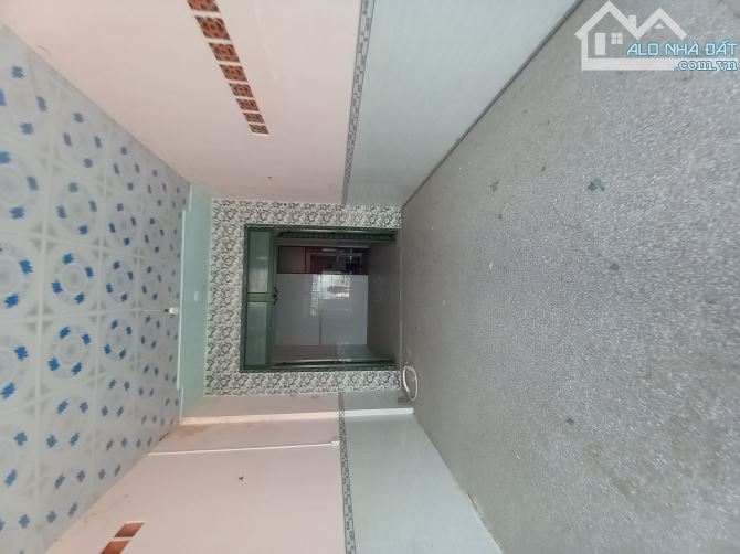 CẮT LỖ 300 TRIỆU BÁN GẤP CĂN NHÀ 140M2 GẦN CHỢ XOÀI ĐÔI TRỌN GÓI 1 TỶ 850 - 5