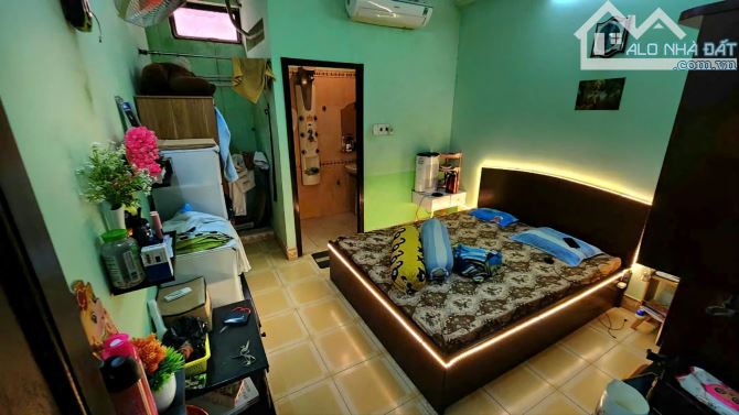 MTKD KHU PHỐ ẨM THỰC - VẠN KIẾP 47M2 4 TẦNG BTCT 5PN - NỞ HẬU TÀI LỘC - 20 TỶ(CÓ TL). - 5