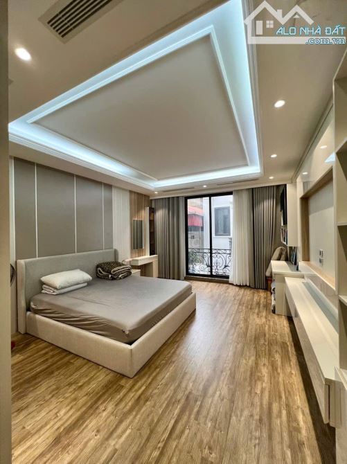 NHÀ PHÂN LÔ SÁT PHỐ 19 TỶ 55m 8 TẦNG MT 4,3m GARA Ô TÔ THANG MÁY PHÙNG CHÍ KIÊN CẦU GIẤY - 5