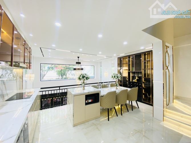 NHÀ GÒ VẤP CÓ THANG MÁY TRÊN ĐƯỜNG PHAN HUY ÍCH GIÁ 10,99 TỶ TL 7 TẦNG SHR - 54