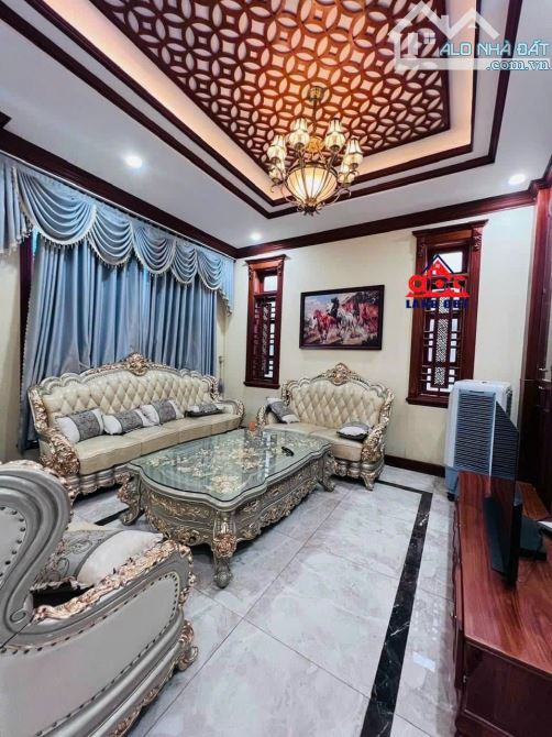 Cần Bán Gấp Biệt Thự Ngang 10M ngay khu biệt thự ngay Chợ Trại Bò P. Long Bình - 6