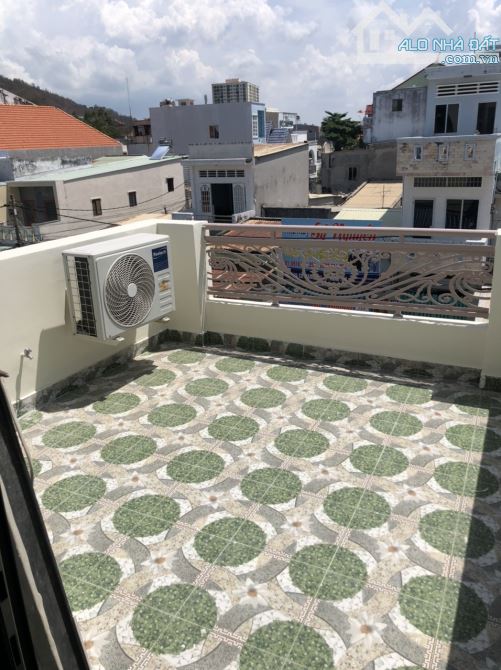 🏠 BÁN NHÀ MẶT TIỀN CÔ GIANG – PHƯỜNG 4 – TP. VŨNG TÀU - 💰 Giá bán: 5 tỷ - 6
