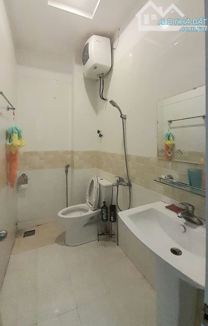 Bán nhà 4 tầng mặt Đường Hạ Lý, Thuơbgj Lý, Hồng Bàng. 92m², chỉ 11 tỷ 500 triệu. - 6