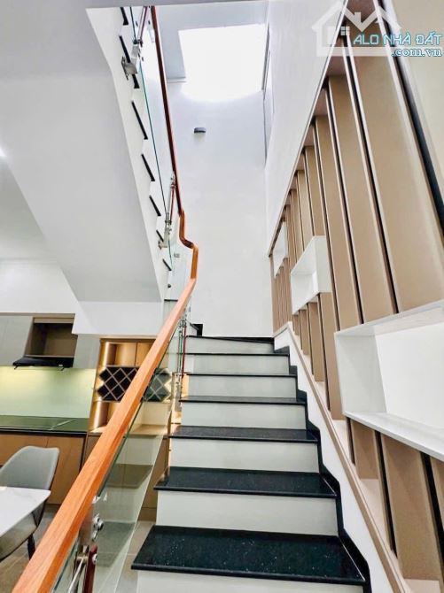 Nhà 2 tầng ngay chợ Y Nuê 3 tỷ 250 - 6