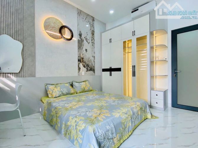 Nhà Nguyện Văn Lượng  Gò Vấp - có sân để xe, PK, Bếp, 3 phòng ngủ,tiện nghi - 6