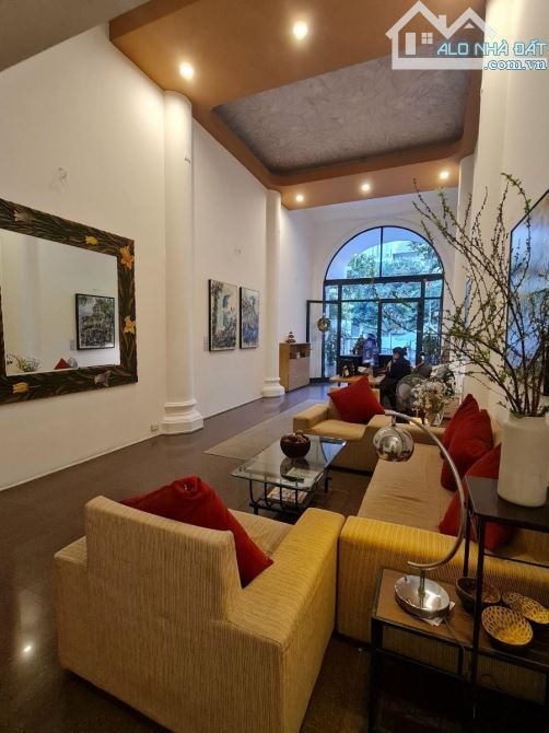 FULL THỔ CƯ - APARTMENT ĐẲNG CẤP CHÂU ÂU -QUẢNG AN -TÂY HỒ-LÔ GÓC -Ô TÔ-640Mx8T Giá 231Tỷ - 6