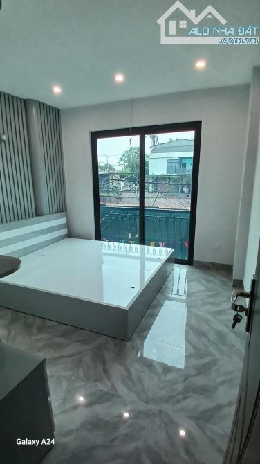 Bán nhà Bắc Từ Liêm mặt ngõ kinh doanh ô tô tránh 4 tầng kinh doanh chỉ hơn 6 tỷ - 6