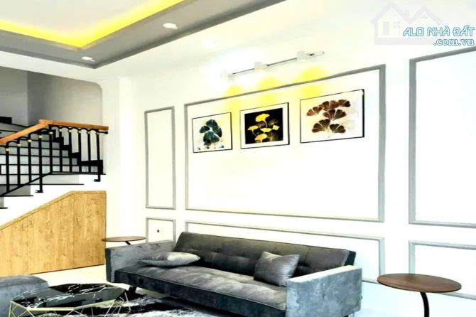 Bán nhà ở ngay, 3 tầng, CN, 45 m2, Lê Văn Sỹ, Q.3, gần tường Đại Học Sư Phạm! - 6