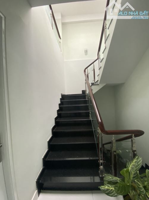 Bán nhà mặt tiền đường 20m KDC Phú Lợi Phường 7 Quận 8. Nhà vuông vức, thiết kế hiện đại t - 6