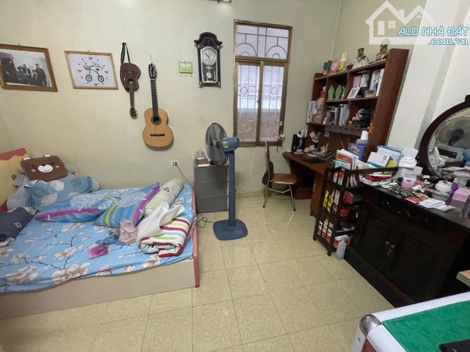 HIẾM QUẦN NGỰA BA ĐÌNH 80m 2T MT 5m 35Tỷ PHÂN LÔ KHU VỰC VIP 2MẶT NGÕ TRƯỚC NHÀ Ô TÔ TRÁNH - 6