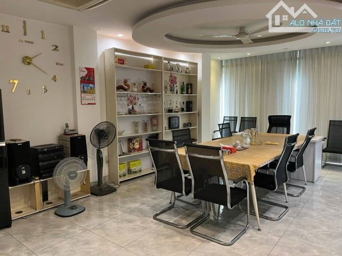 🔥 LÝ NAM ĐẾ – MẶT TIỀN TRUNG TÂM QUẬN 11 – 6 TẦNG BTCT – KINH DOANH SIÊU SẦM UẤT – CHỈ 15 - 6