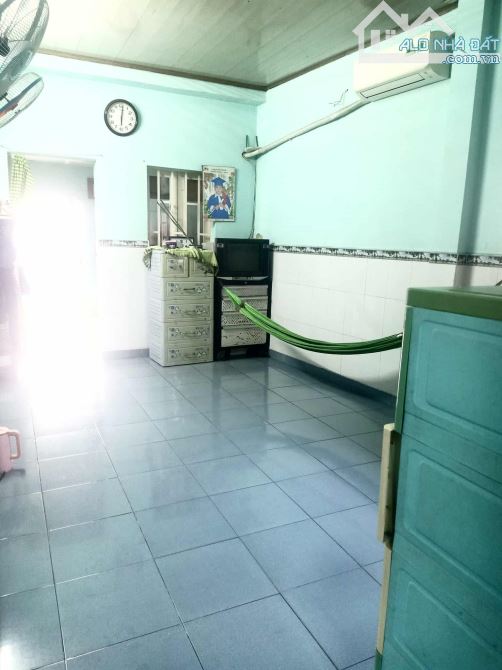 BÁN NHÀ 3 TẦNG ĐÚC KP1 TÂN CHÁNH HIỆP QUẬN 12 GIÁ RẺ 2.7 TỶ - 6
