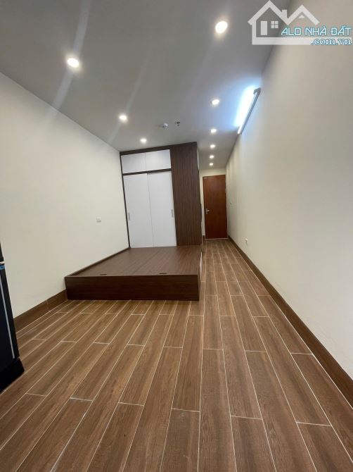 Cho Thuê CCMN Ngõ 137 Đình Thôn Nam Từ Liêm 30m2 Studio Cửa Sổ Ban Công Thang Máy 16 Phòng - 6