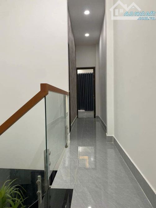 Bán Nhà Mặt Tiền đường Phạm Hùng P9Q.8 Hai tầng 38m²3PN, 3WC  Giá 5,2 Tỷ - 7