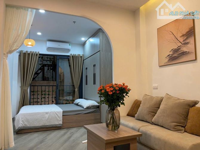 HOT NHẤT CẦU GIẤY LÚC NÀY! Nhà 60m2, 2 mặt thoáng, 10 căn full đồ- lãi gần 1 tỷ/năm - 7