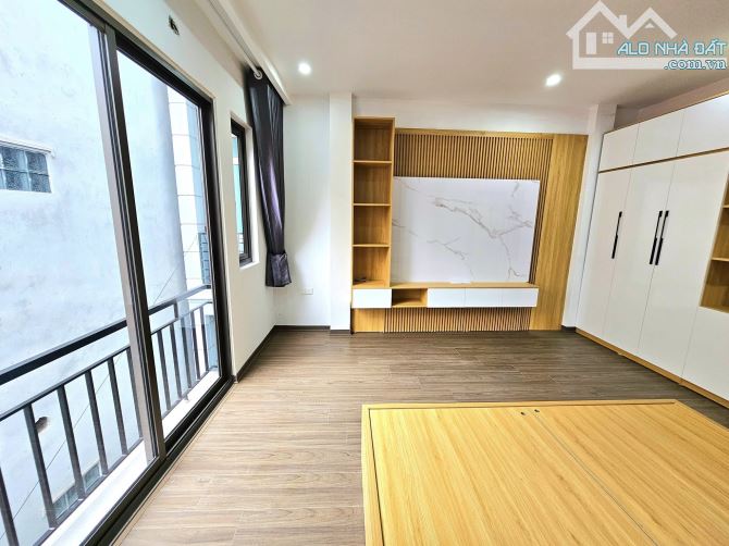 NGÔI NHÀ (ĐANG HOT NHẤT LÚC NÀY)GẦN CV HÒA BÌNH NHÀ,33,4m²/5 tầng/4,4m mt,thang máy xịn sò - 7